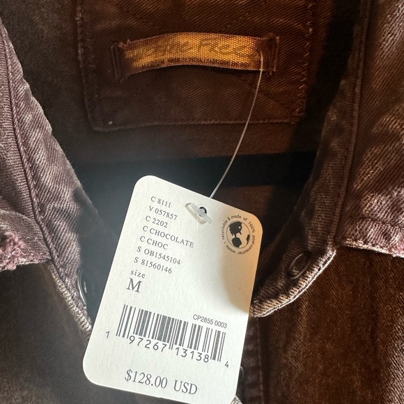 Free People The Short of It chocolate denim top. Size M - Picture 4 of 5